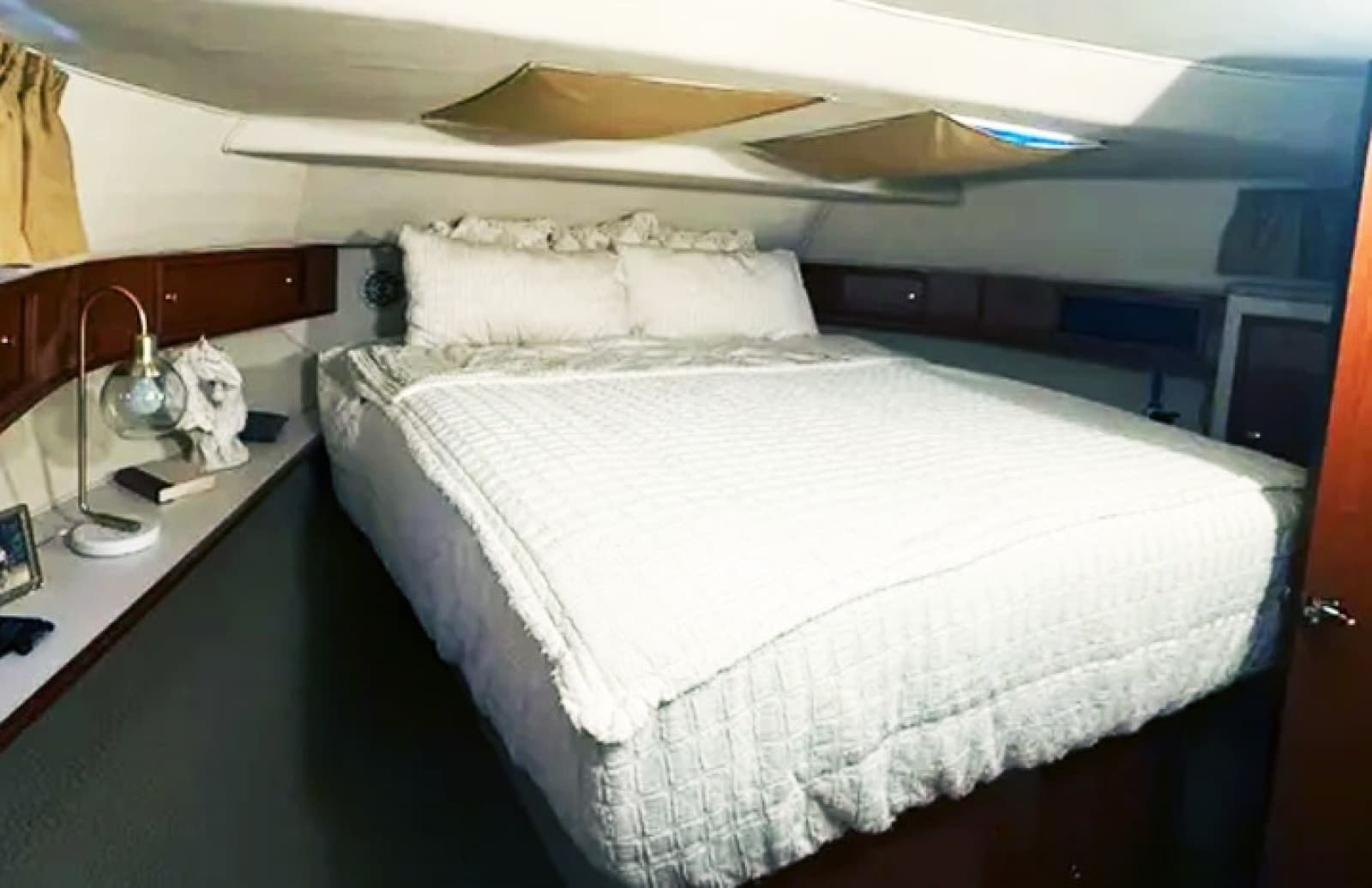 2006 Harbor Master Coastal 520