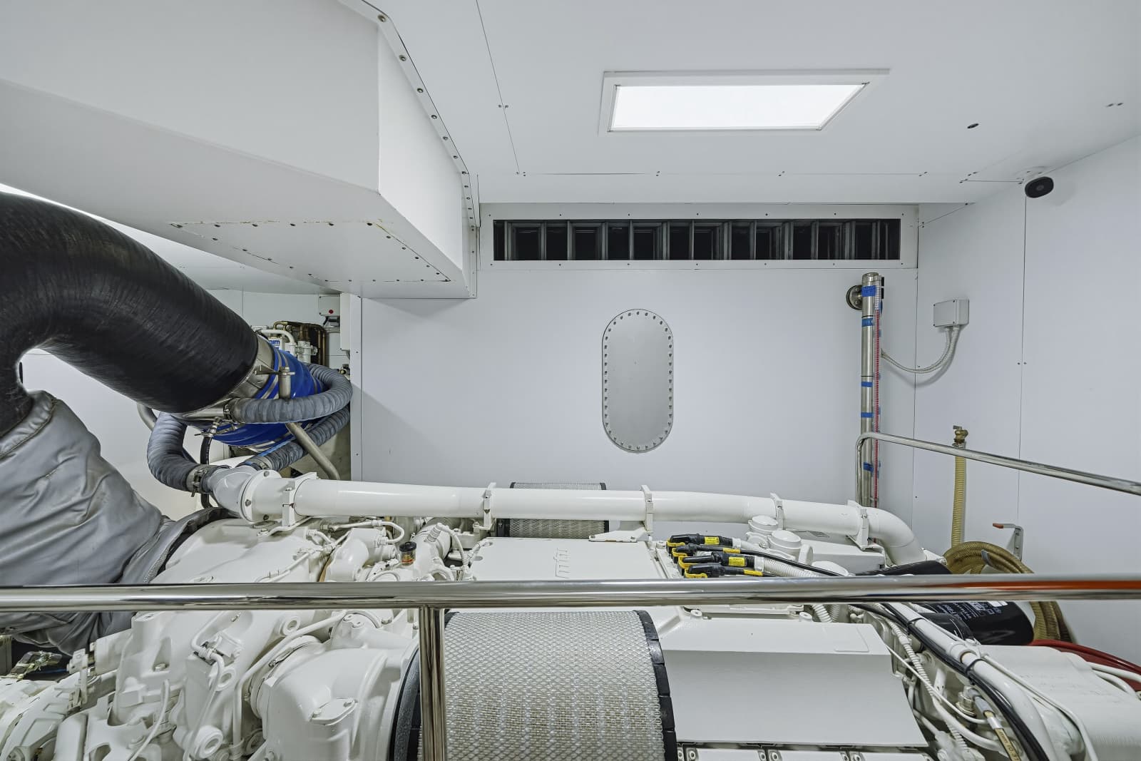 2016 Ferretti Yachts Custom Line
