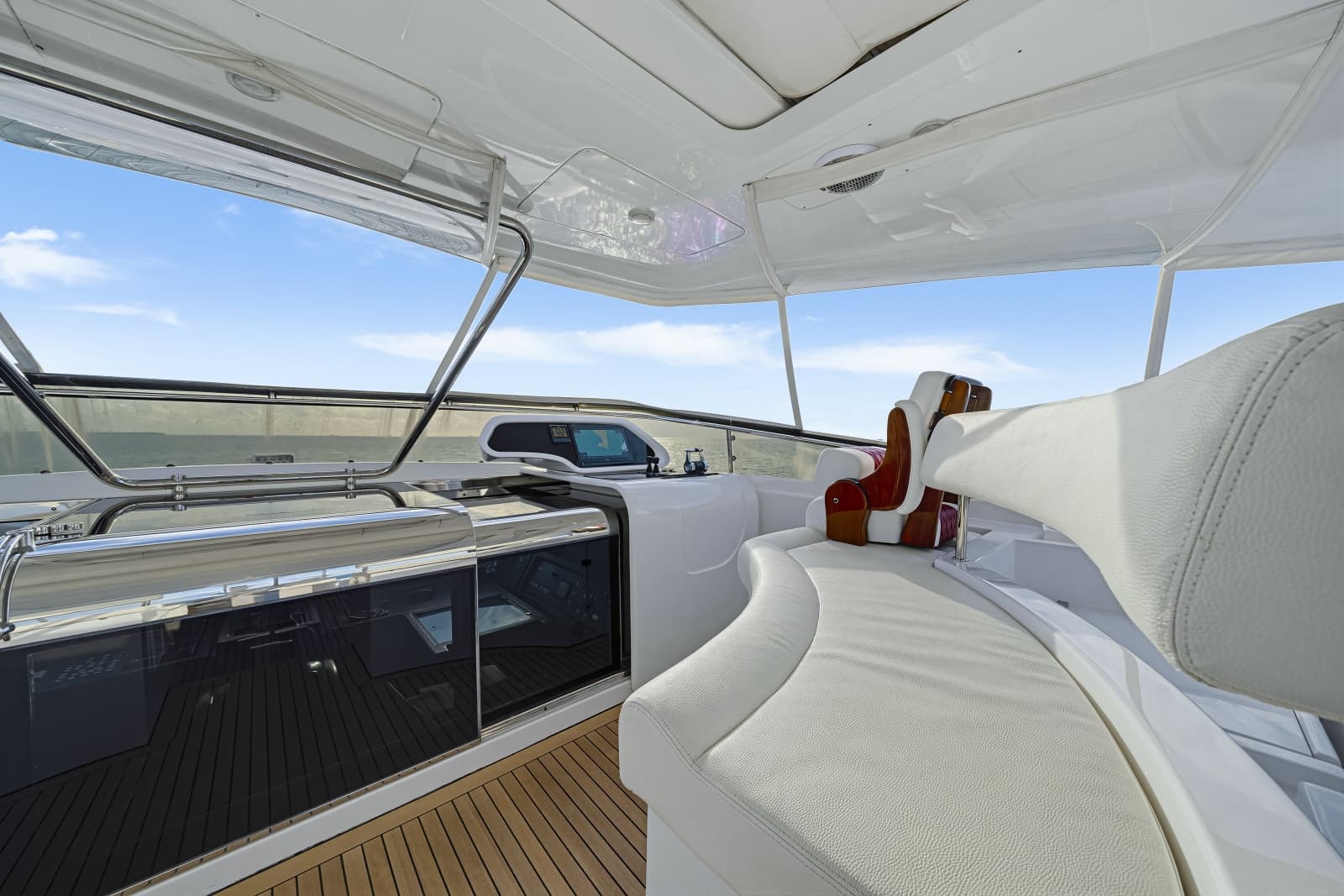 2016 Ferretti Yachts Custom Line