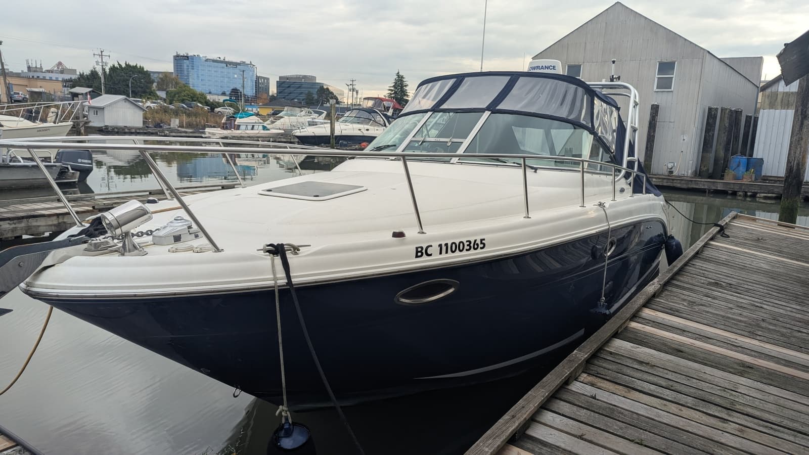 2004 Sea Ray 290 Amberjack