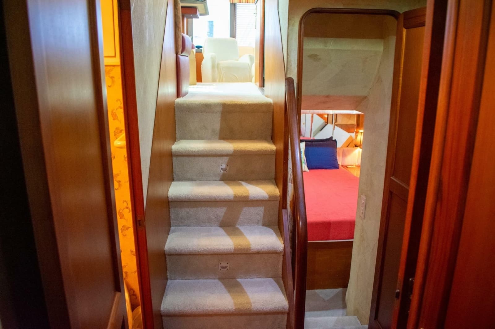 1999 Ocean Yachts 56 Super Sport