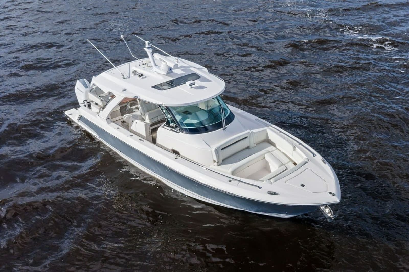 2024 Tiara Yachts 38 LS