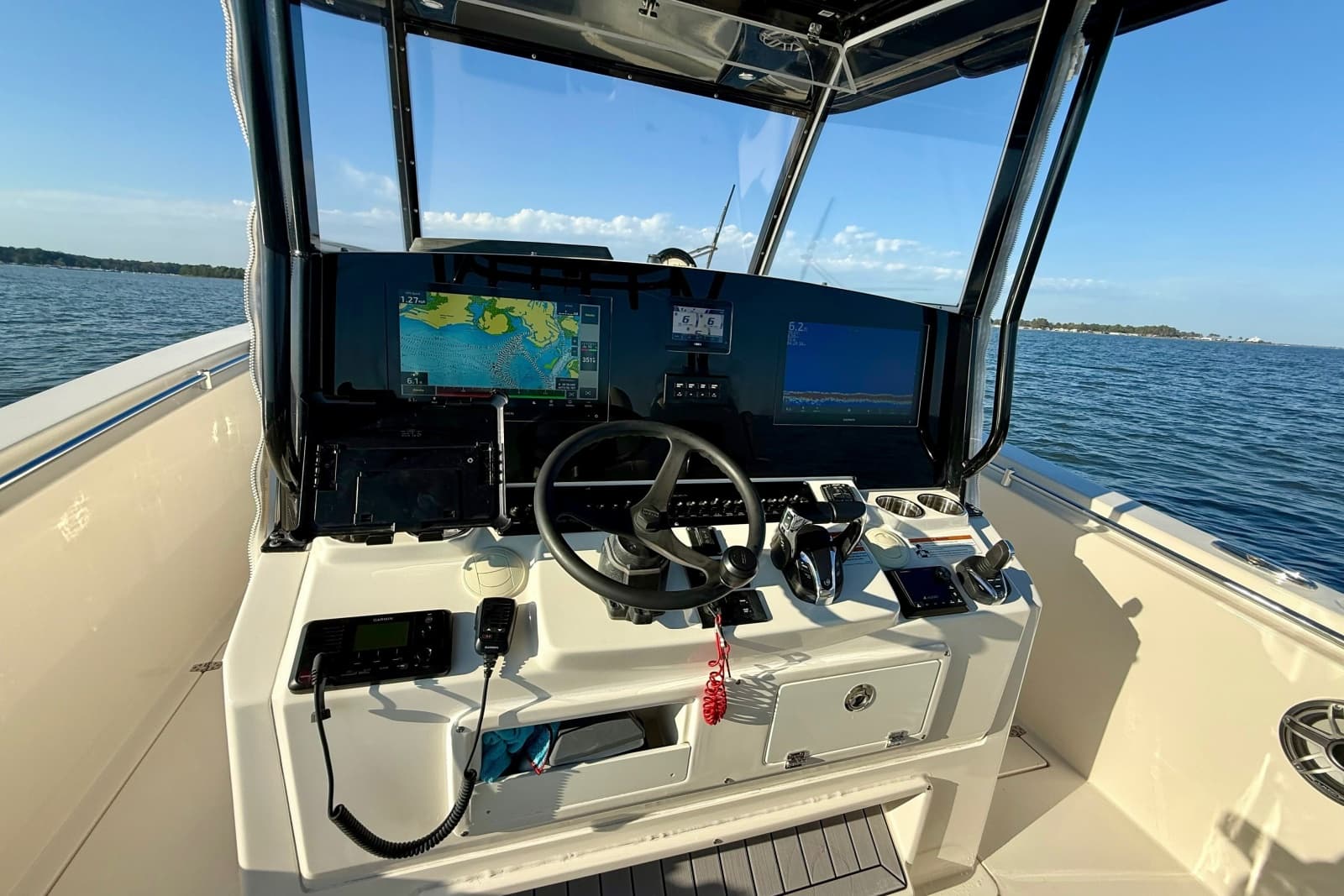 2023 Cobia 350 Center Console