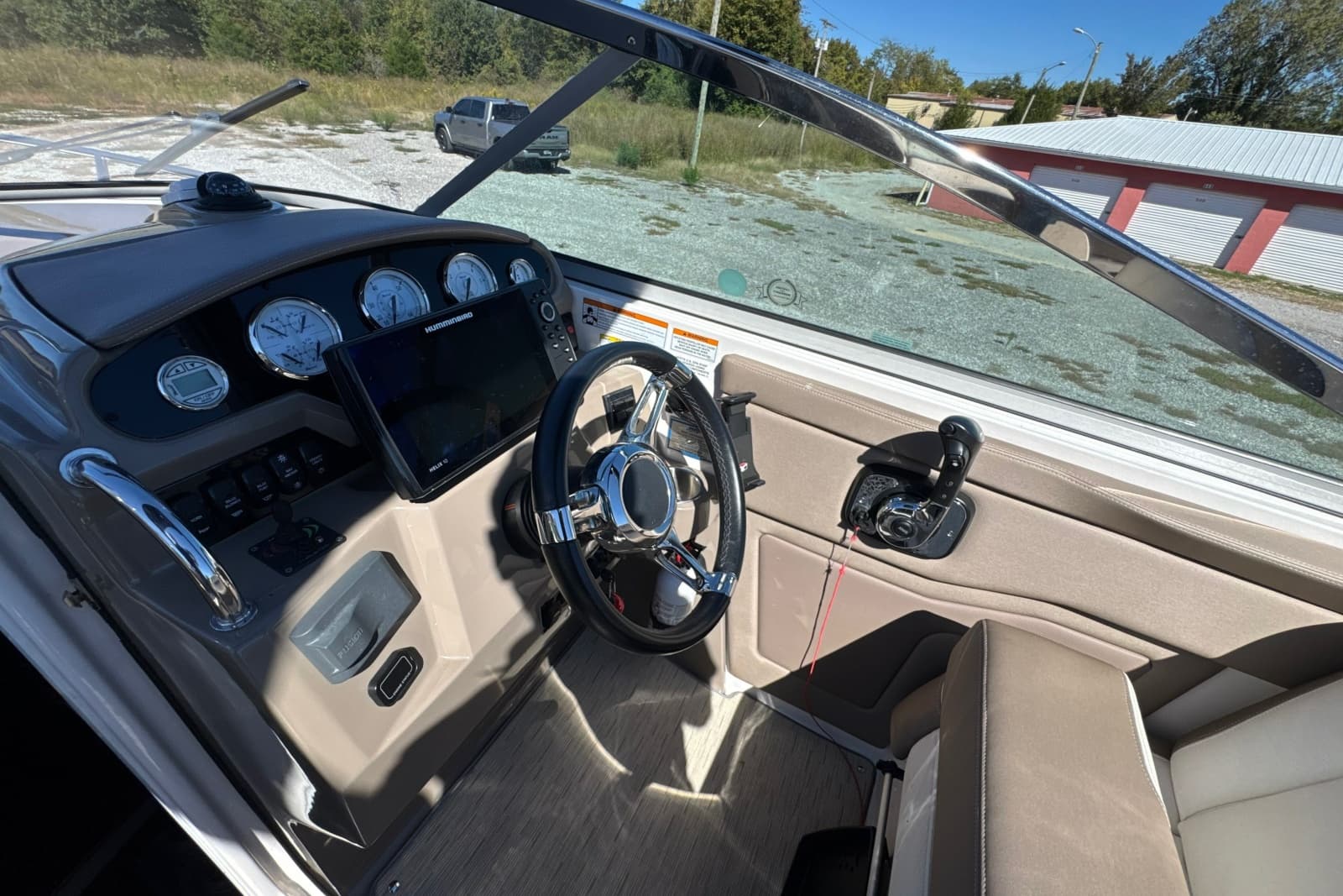 2017 Regal 28 Express