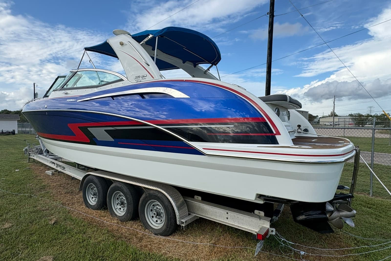 2015 Formula 350 FX Crossover Bowrider