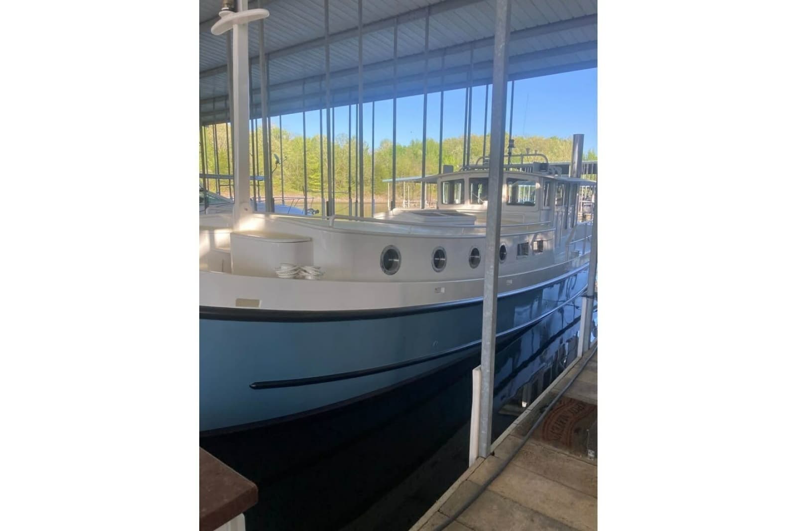 2010 Custom Thomas 50 Dutch Barge