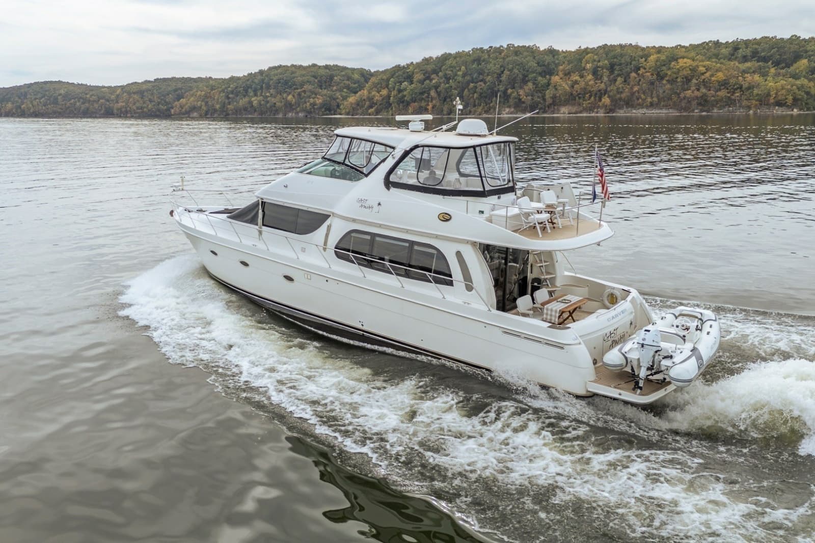 2006 Carver 56 Voyager