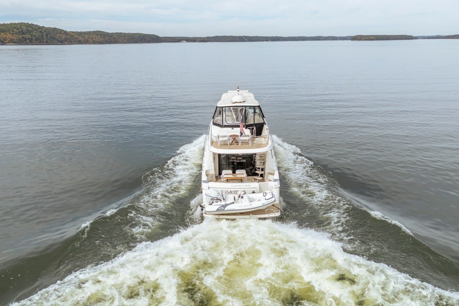 2006 Carver 56 Voyager