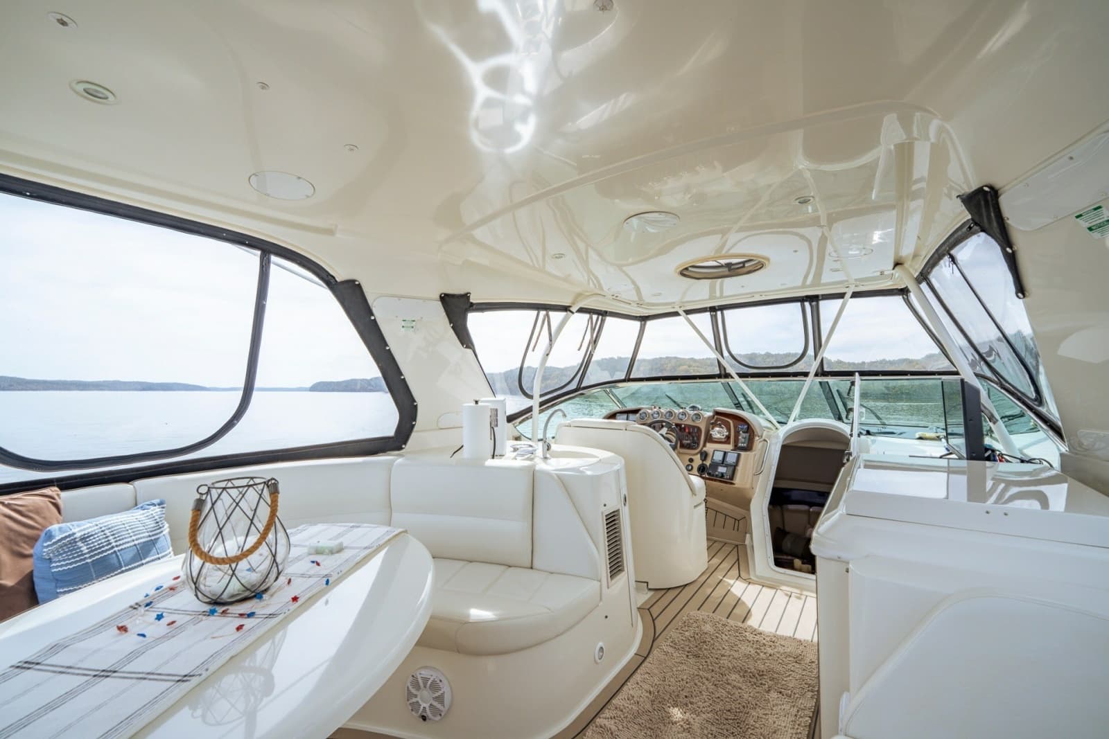 2006 Carver 56 Voyager