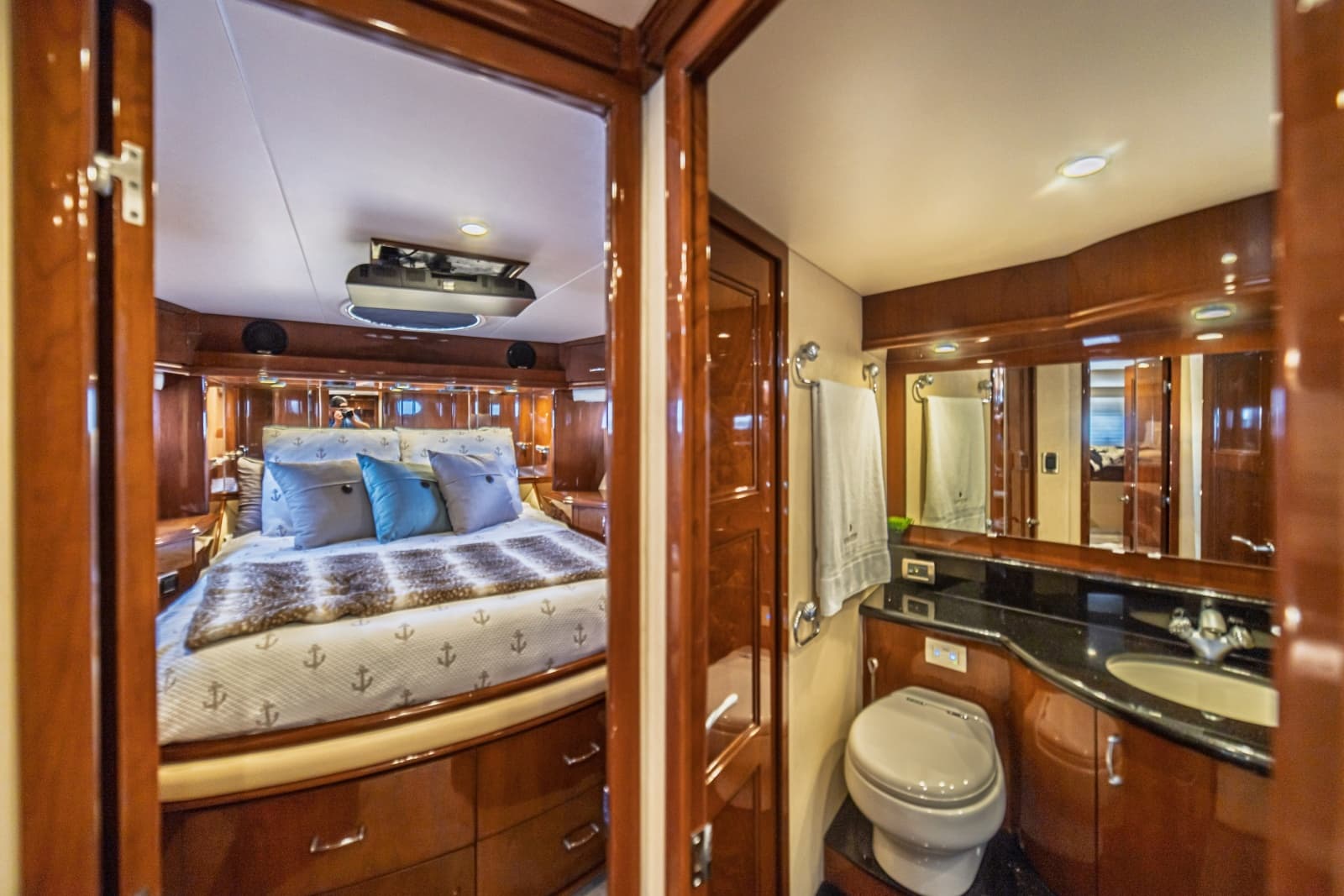 2004 Marquis 59