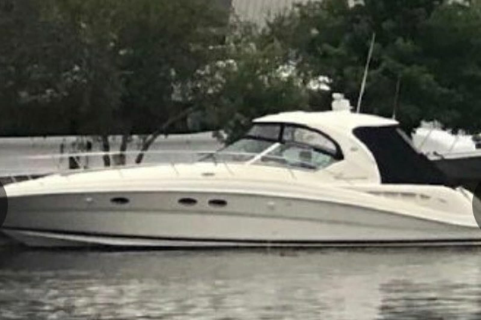 2004 Sea Ray 420 Sundancer