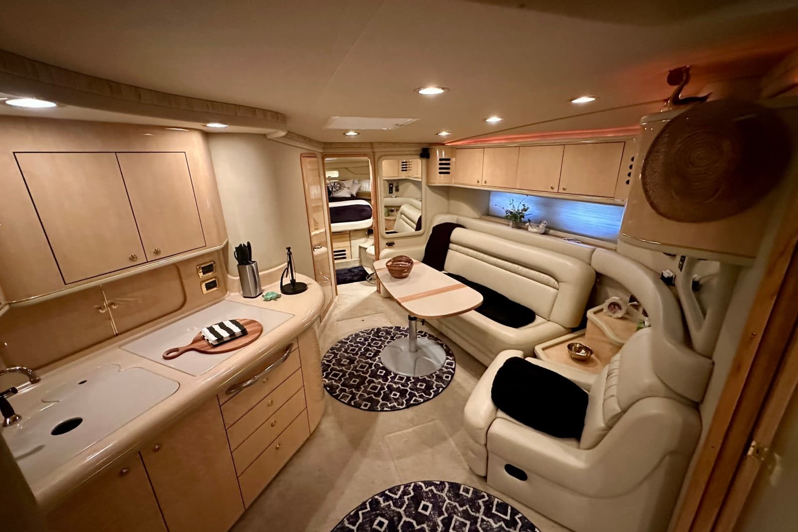 2001 Sea Ray Sundancer 460