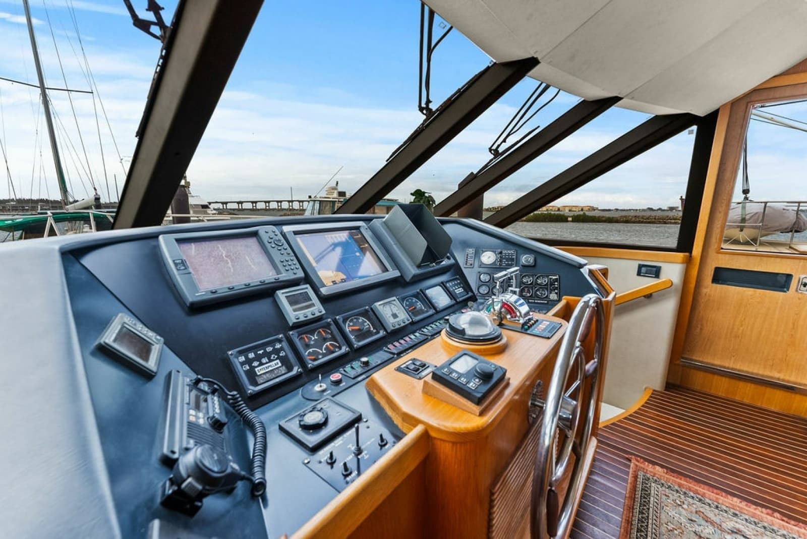 2000 West Bay Sonship 58