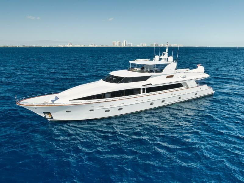 2002 Sovereign Raised Pilothouse