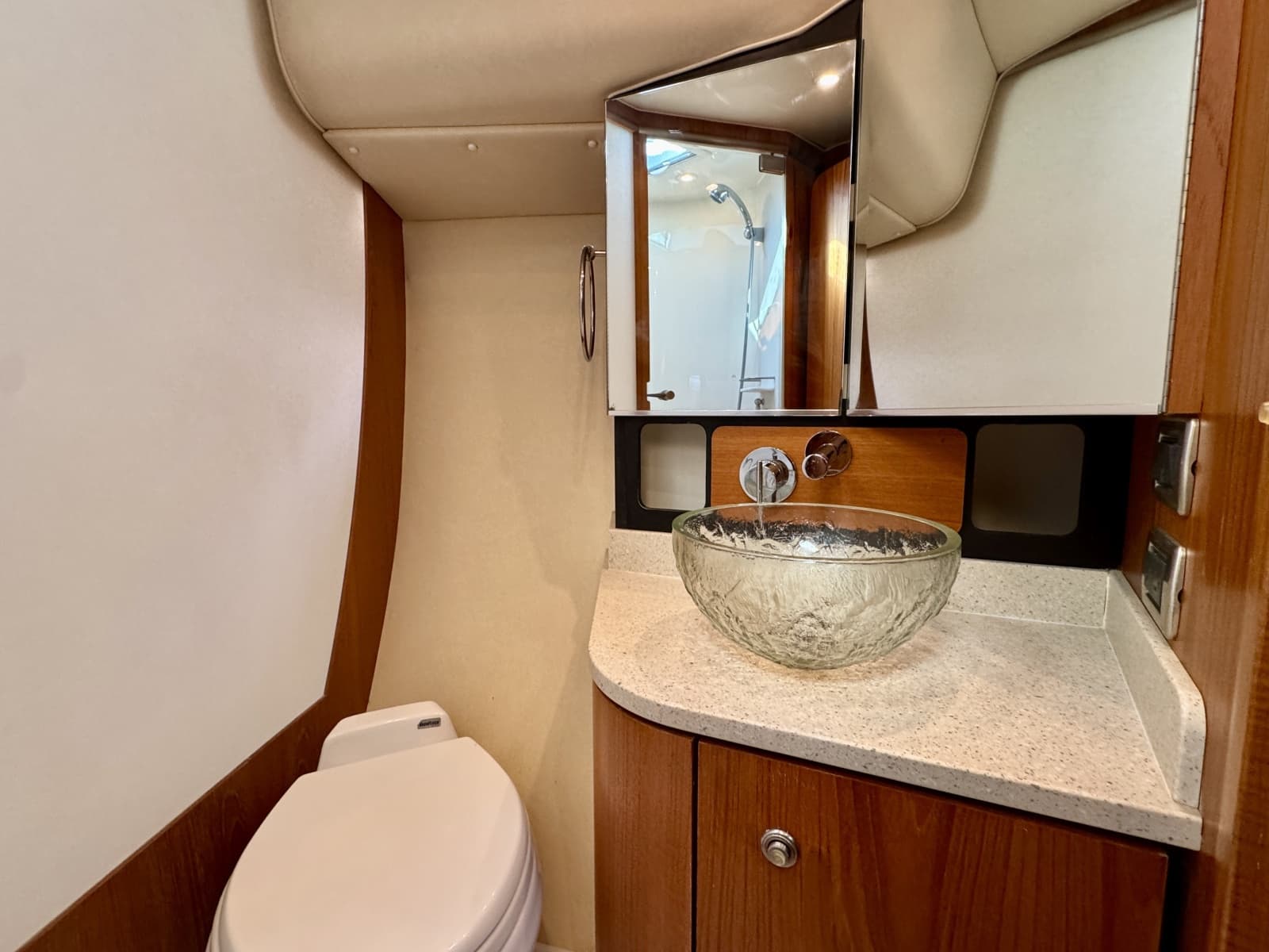 2006 Tiara Yachts 4300 Sovran