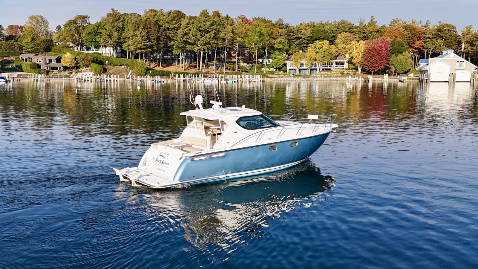 2006 Tiara Yachts 4300 Sovran