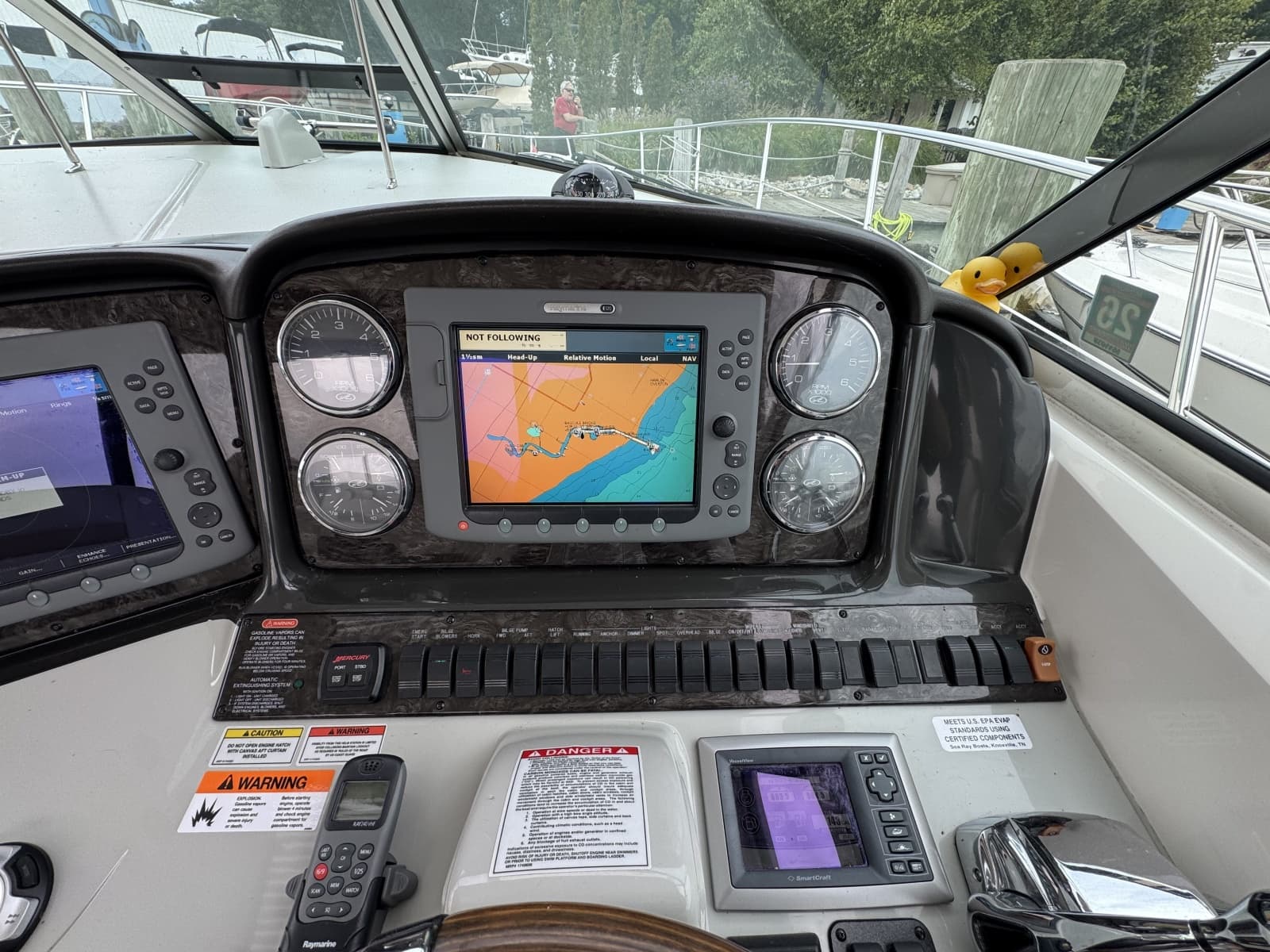 2010 Sea Ray 390 Sundancer