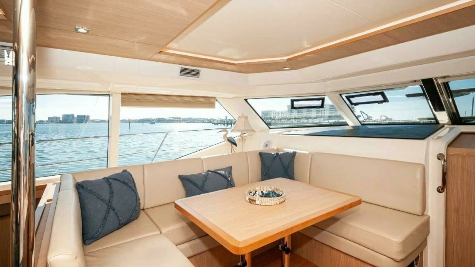 2018 Aquila 44 Catamaran- Salon