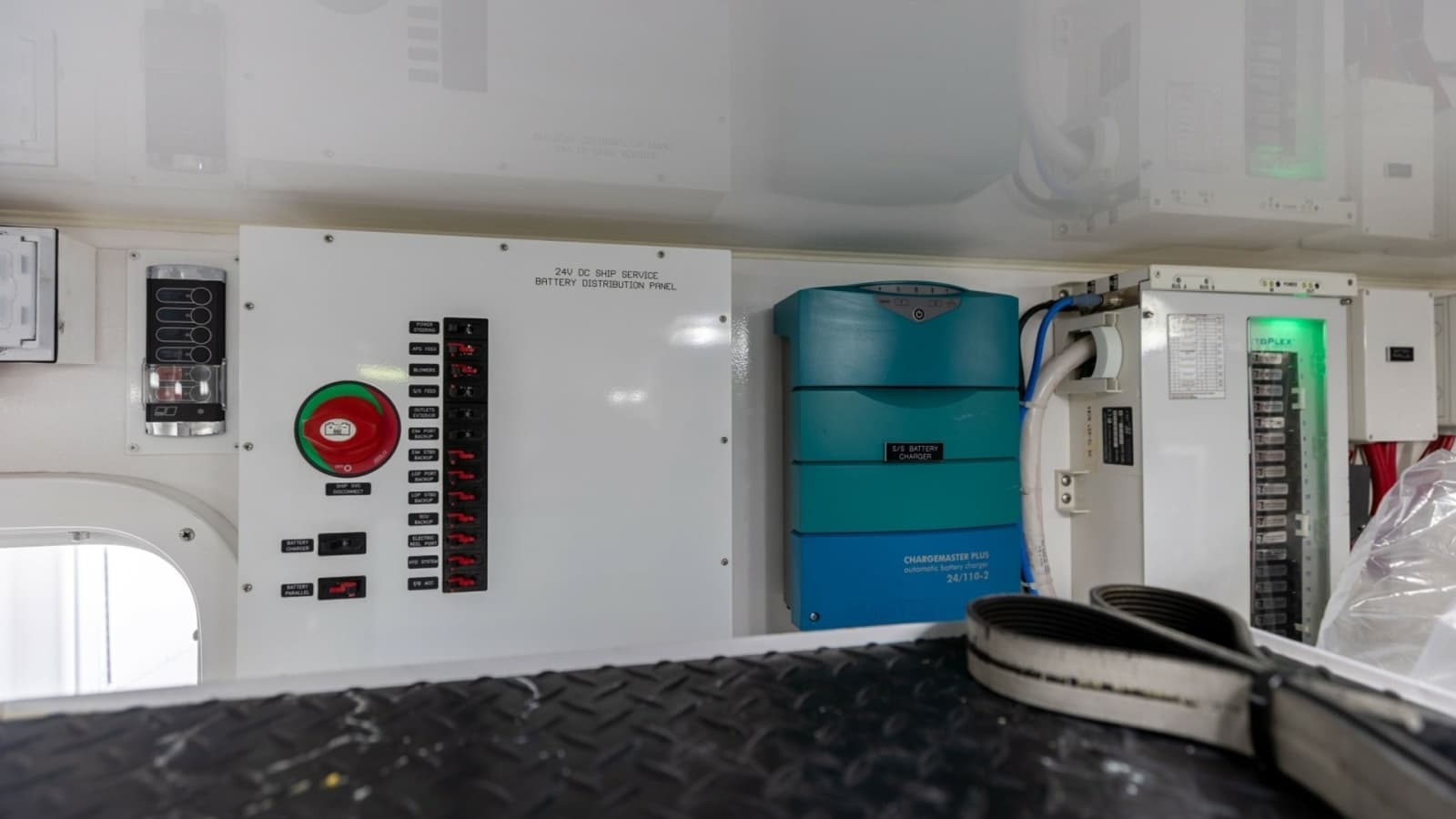 2023 Viking 72 Convertible- TEAM SUPREME- Engine Room