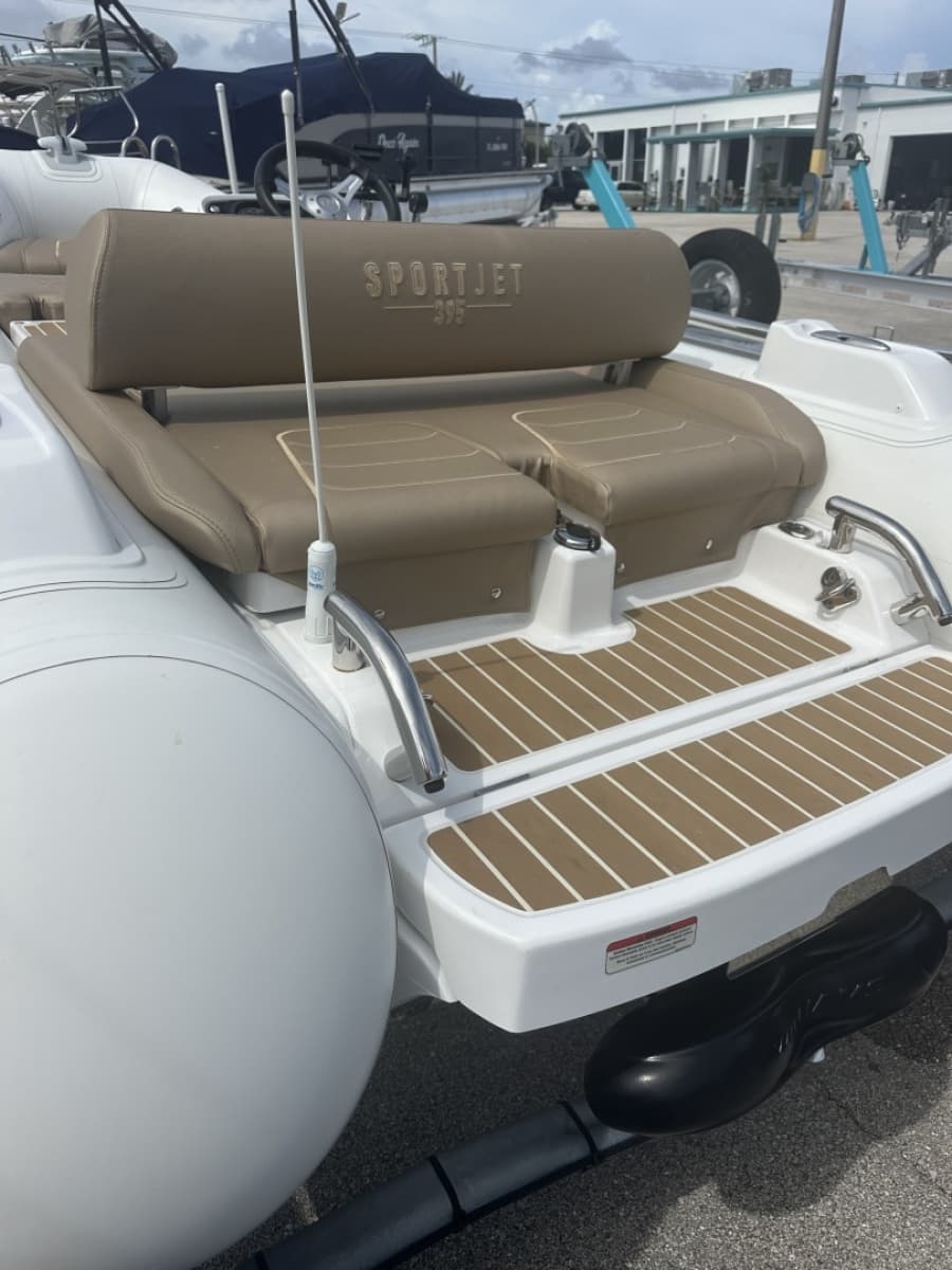 2026 Williams Jet Tenders SportJet 395