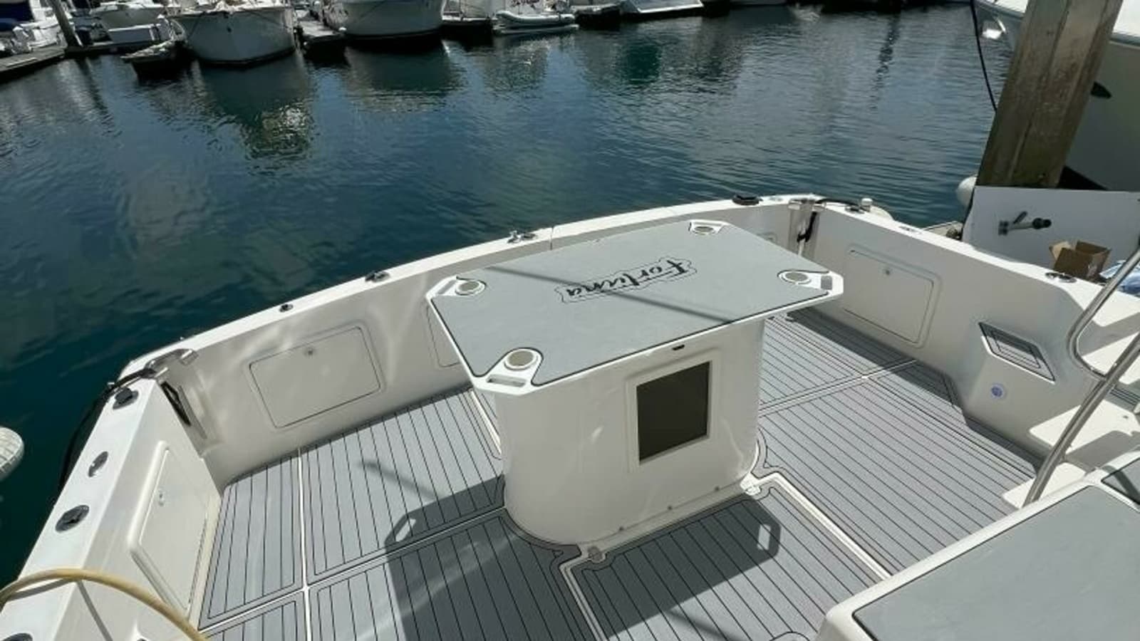 2002 Riviera 43 Flybridge "Fortuna"