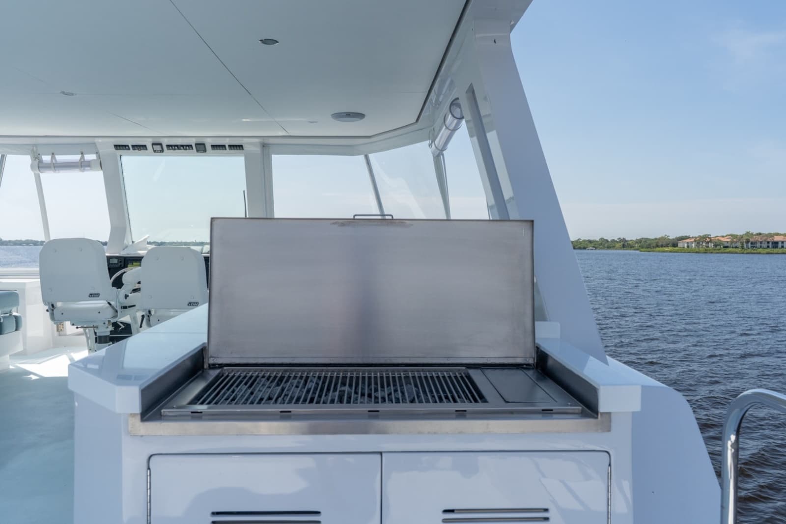 Two Oceans 555-