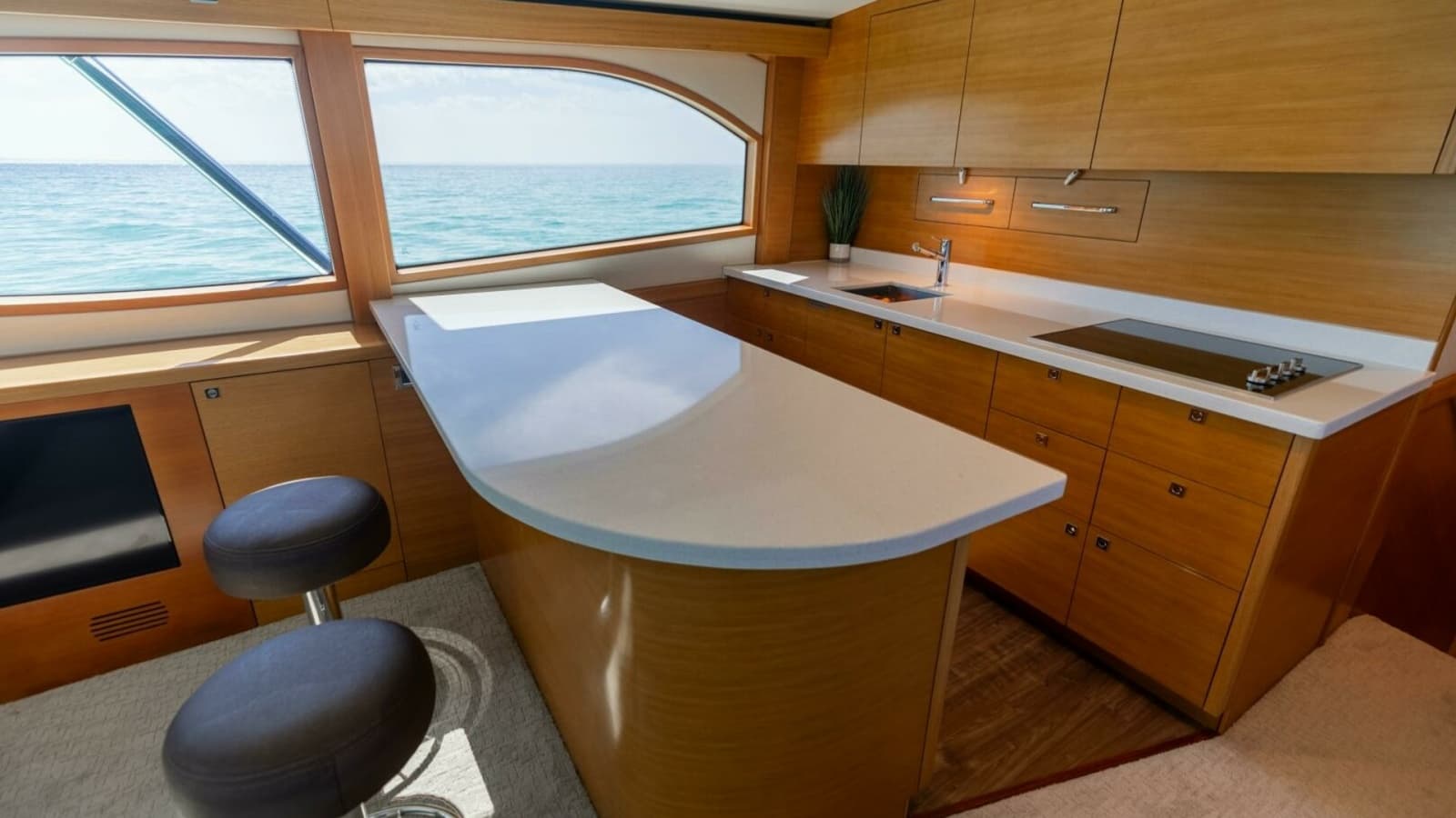 2016 Hatteras GT60 KNOT ON CALL Galley 1
