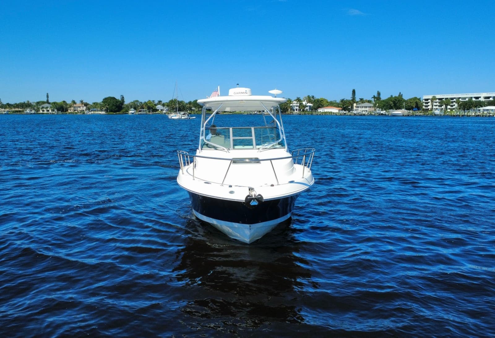 2016 Robalo R305