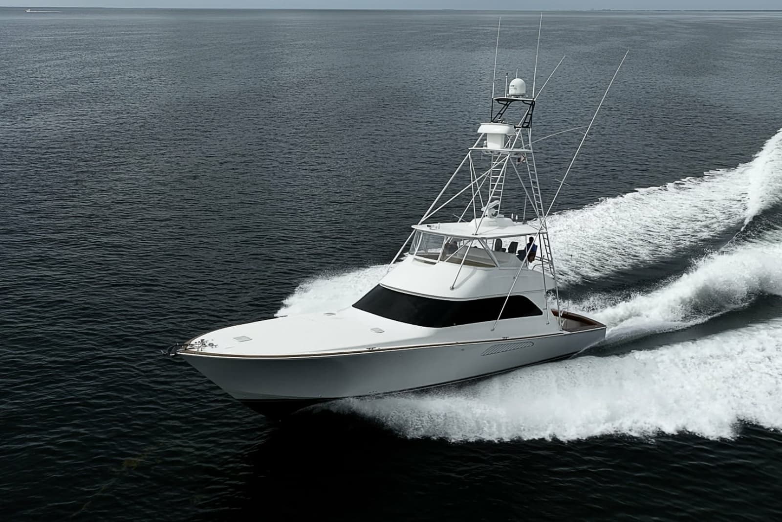 Viking 64 BIG BLUE - Running