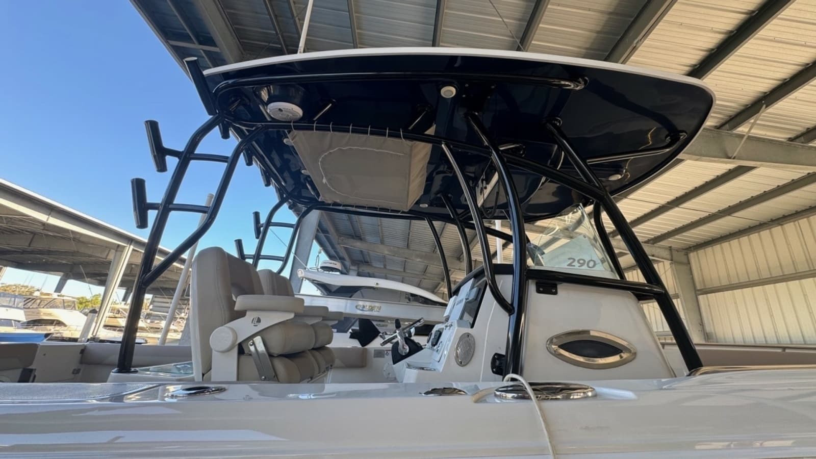 2021 Sailfish 290 CC