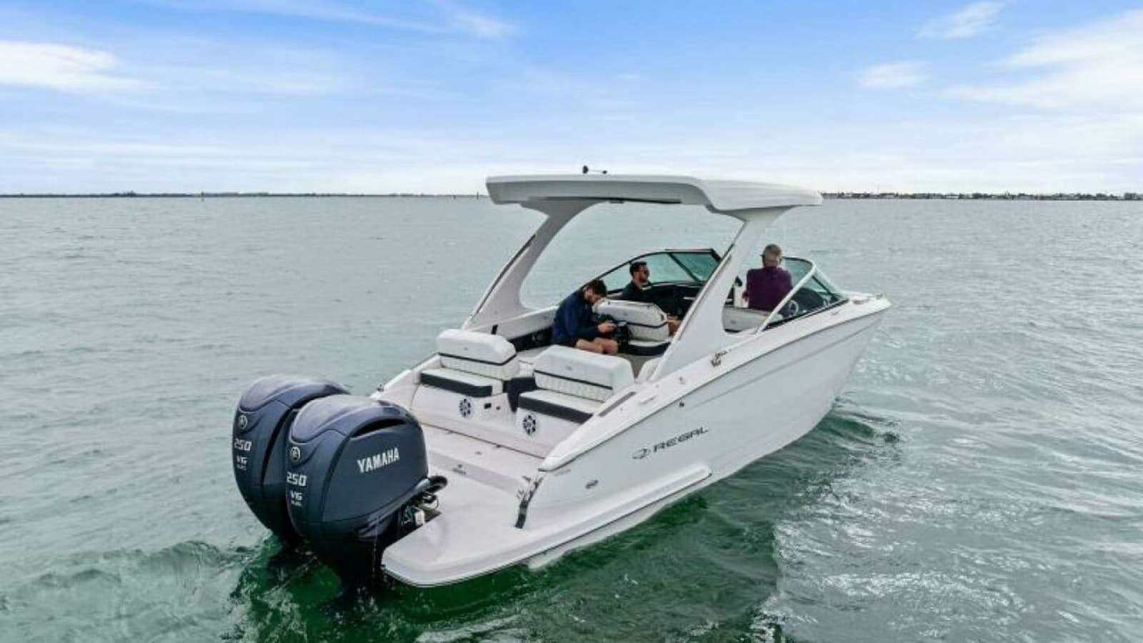 Aft Deck with Twin Outboards