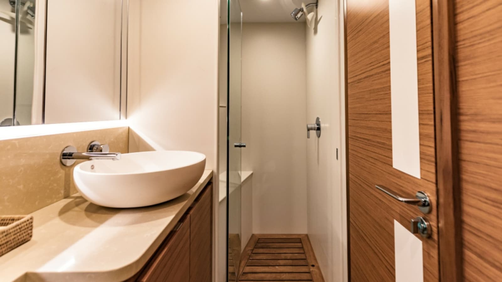 2020 Bertram 61 Convertible "SINE METU" - Modern Ensuite Bathroom with Shower