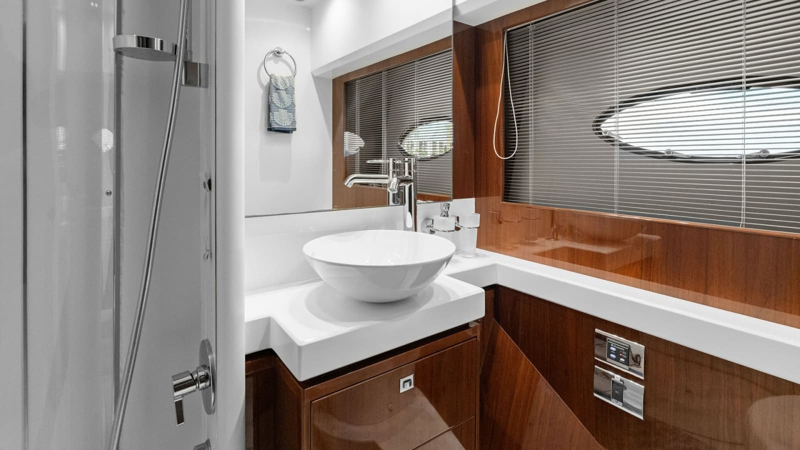 Luxurious Ensuite Bathroom