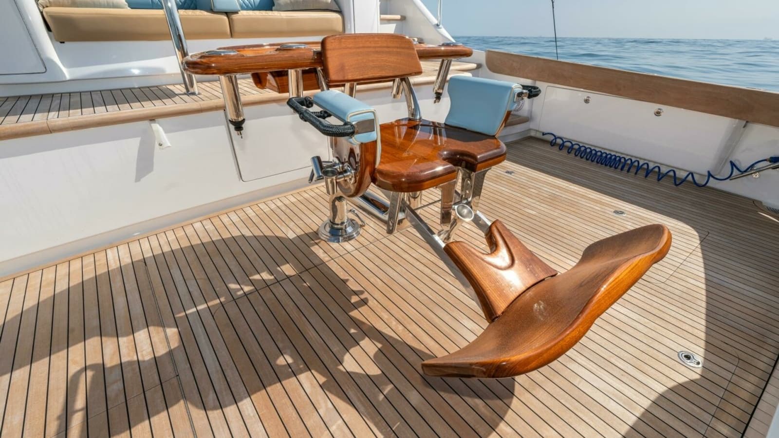 2025 Viking 90C "Zatara"