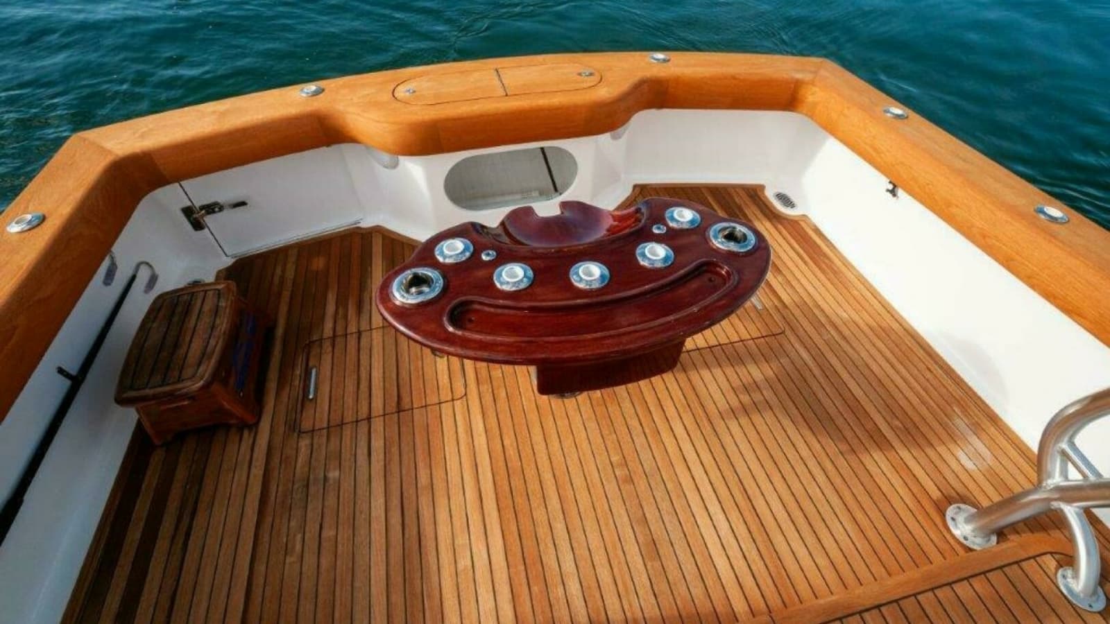 2024 Maverick Yachts Costa Rica 36 Walkaround- GAME ON- Cockpit