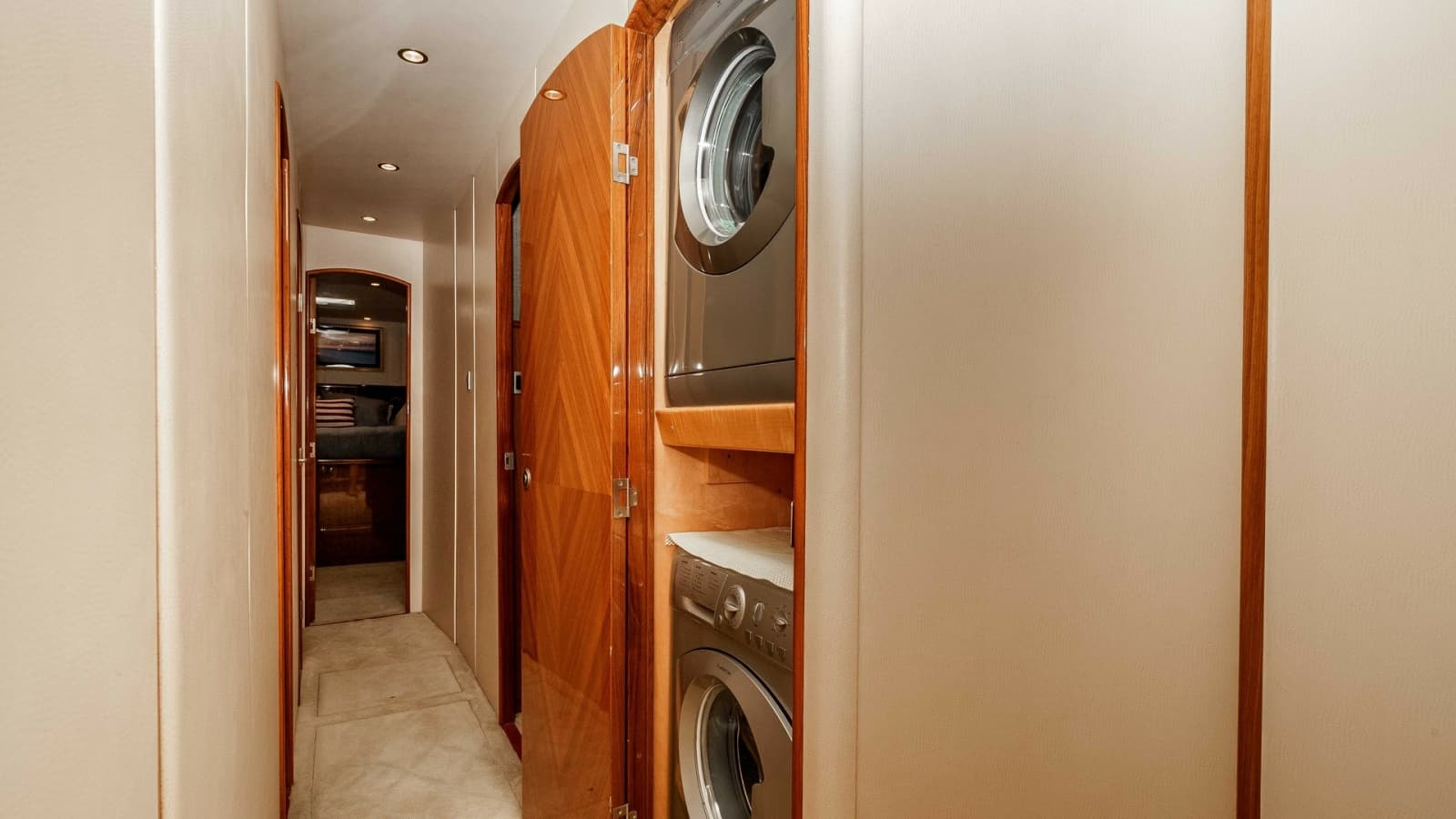 2014 Viking 76 Enclosed Bridge "TRANQUILO"