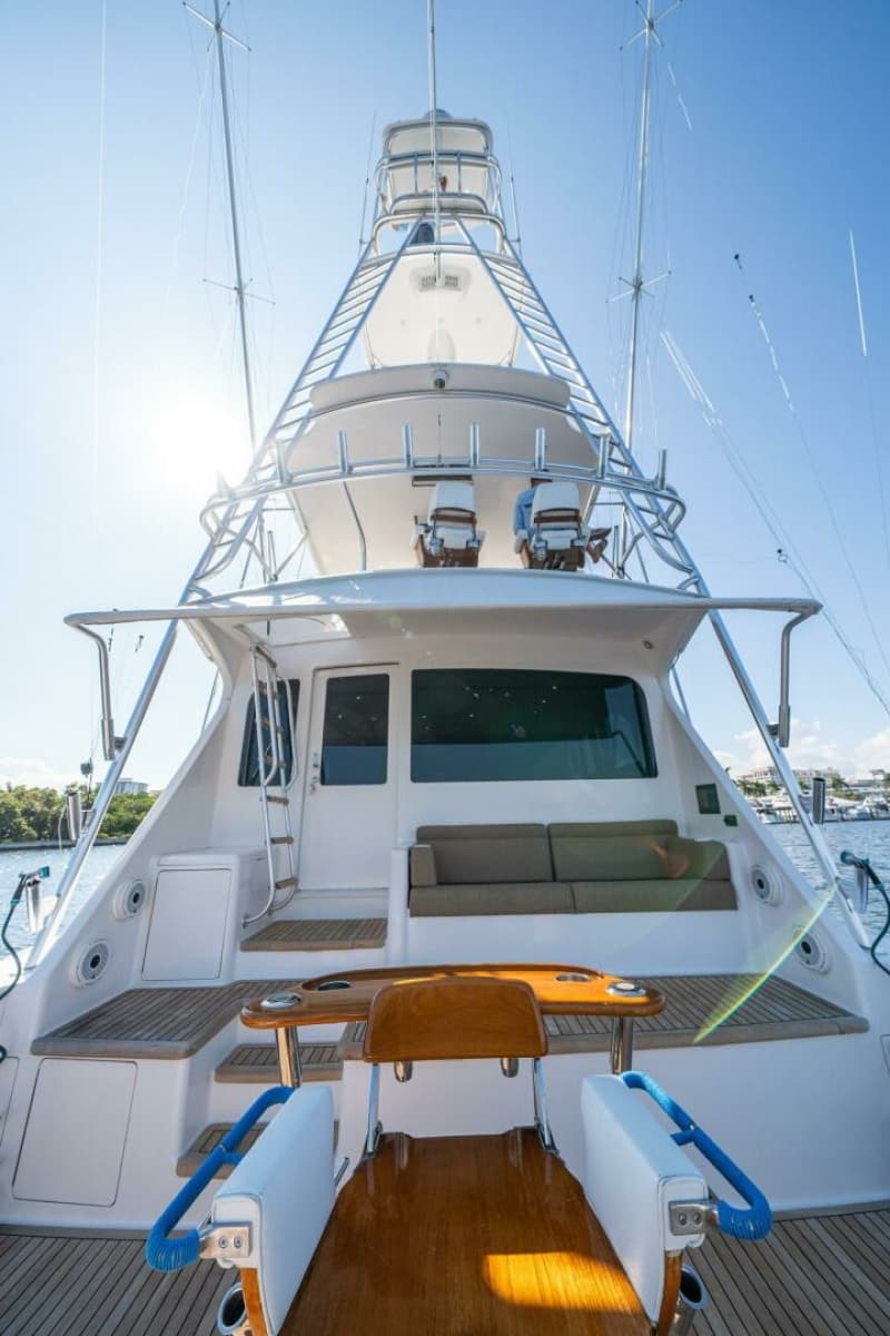 2006 Viking 68 Convertible