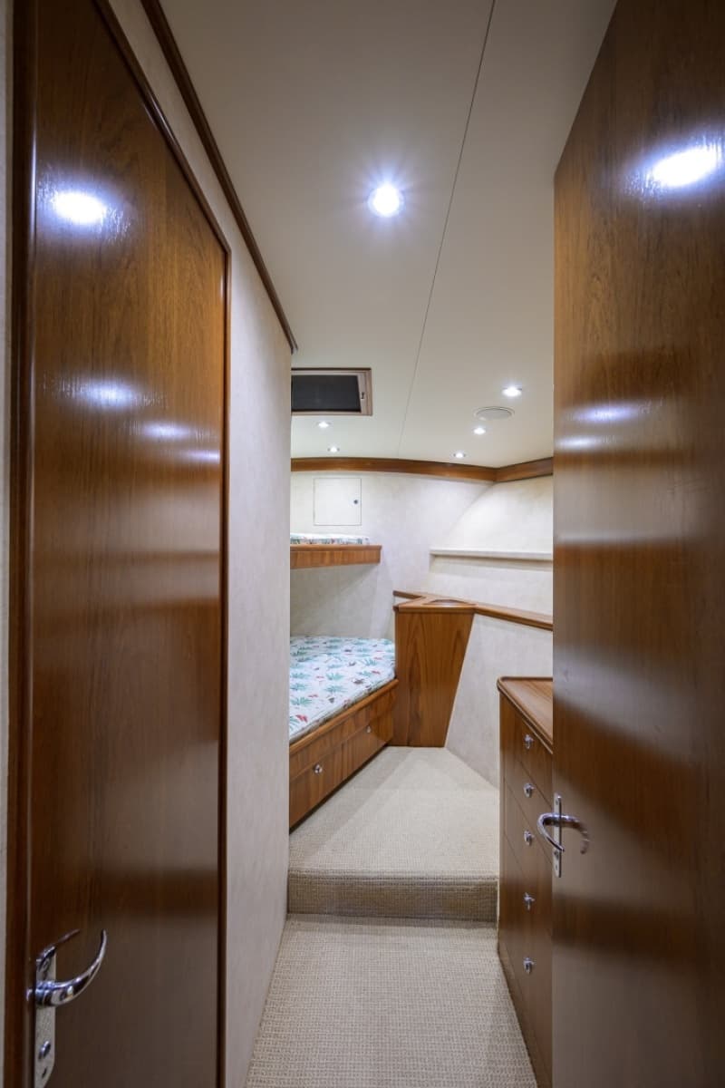 Rybovich 60 SIBONEY - Guest Stateroom Forward