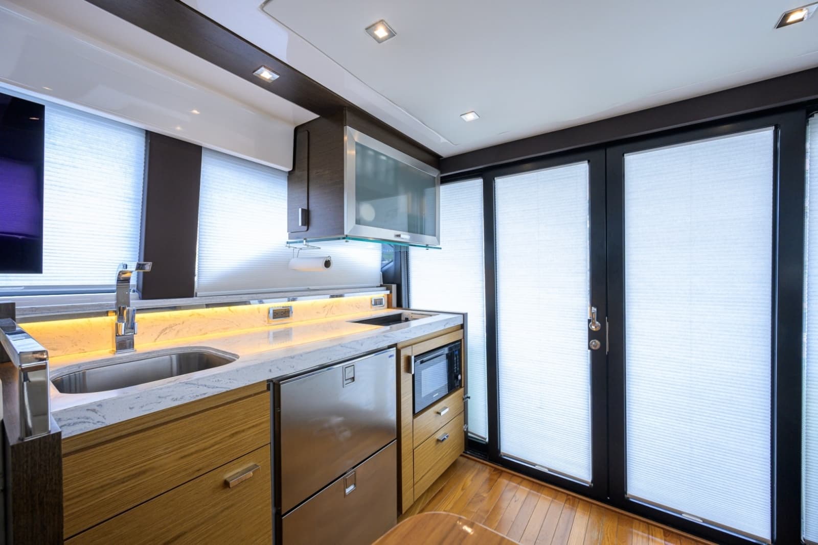 Tiara 44 Daybreak - Interior Galley