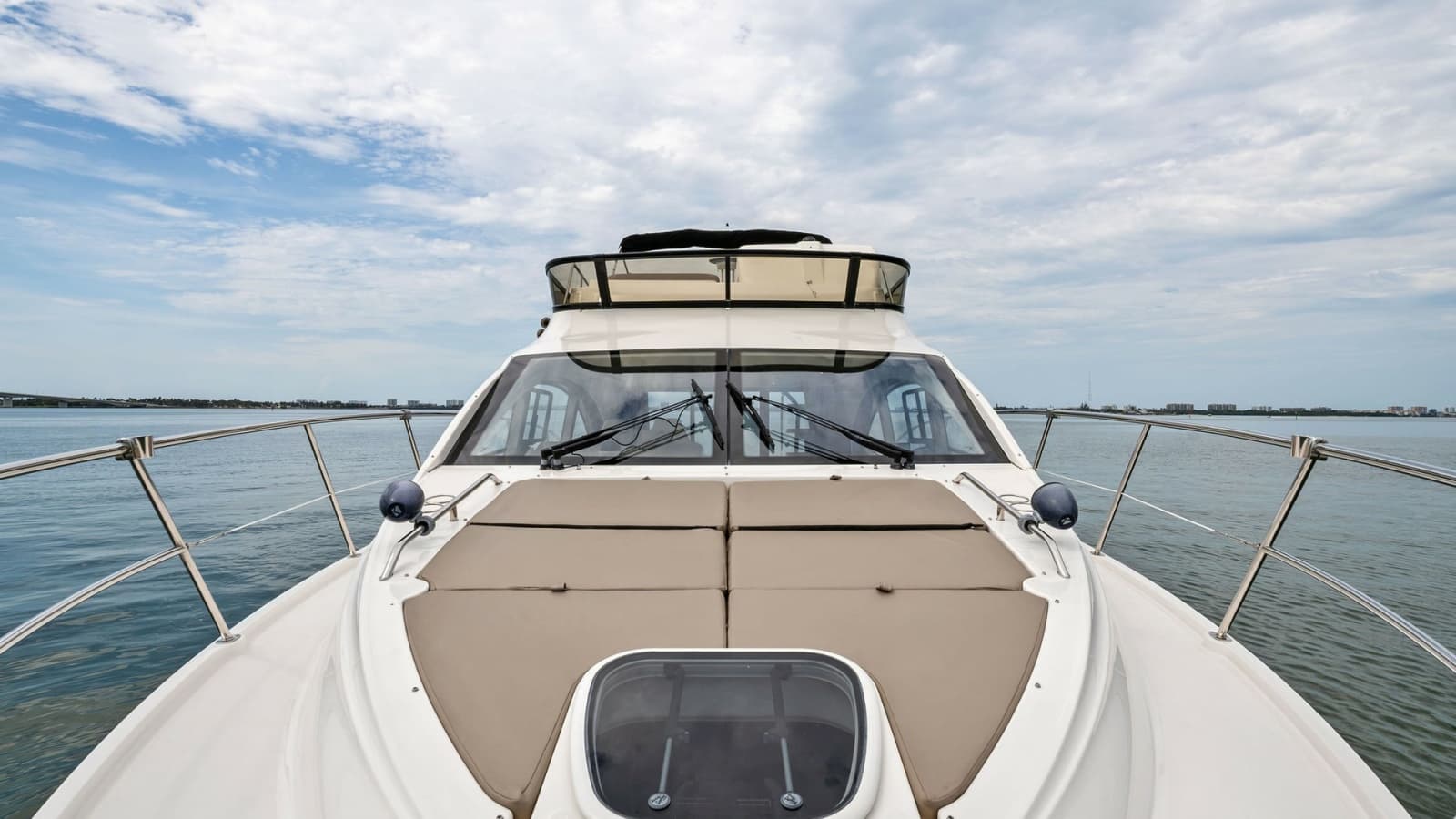 Bow View with Sunpad Lounge