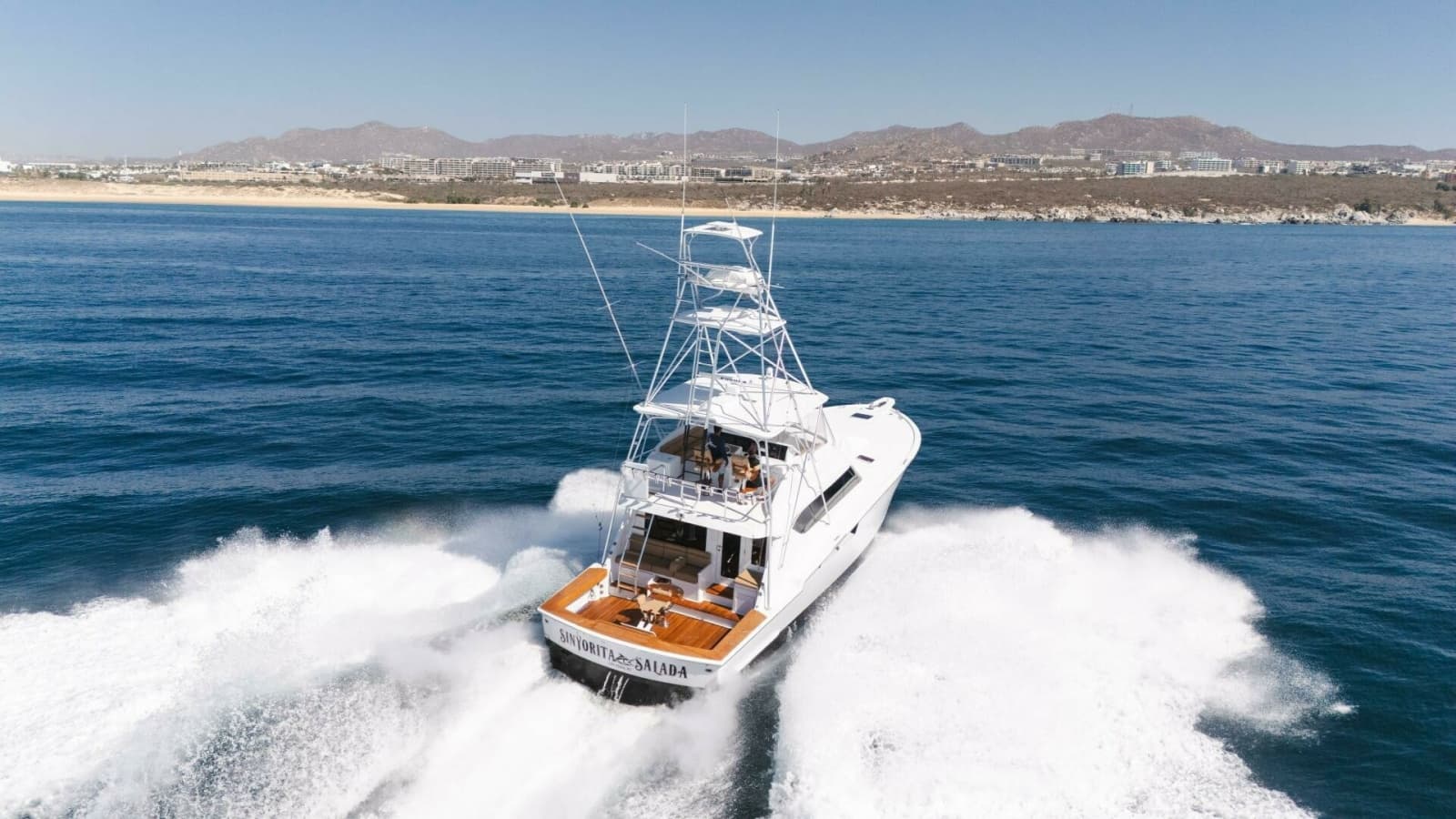 2001 Hatteras 60 Convertible - Sinyorita Salada