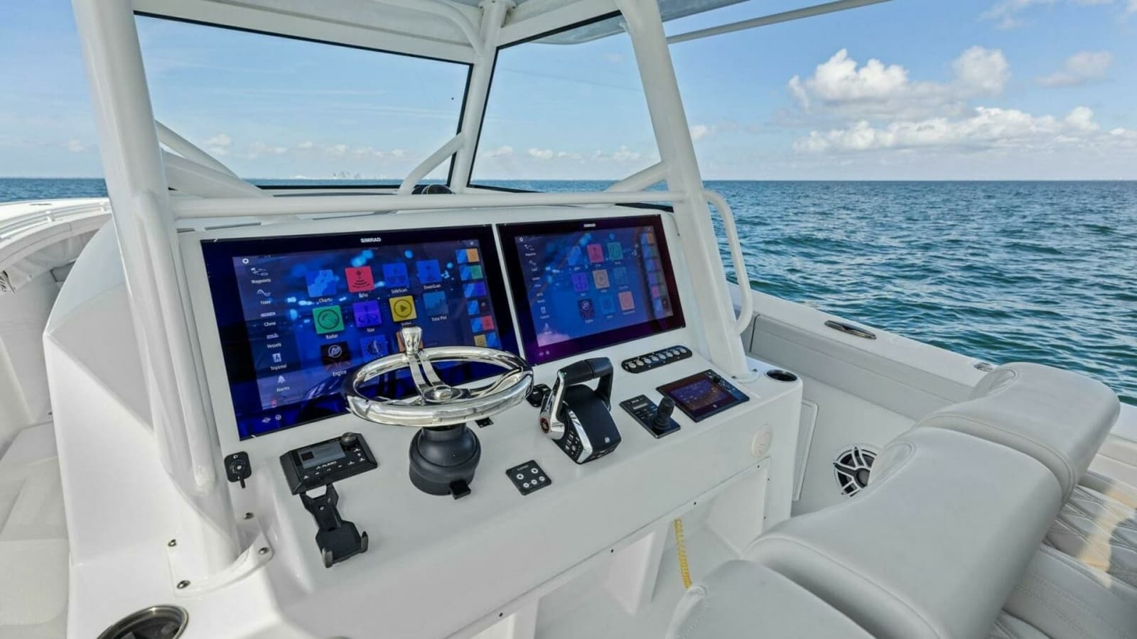 2024 42 Yellowfin