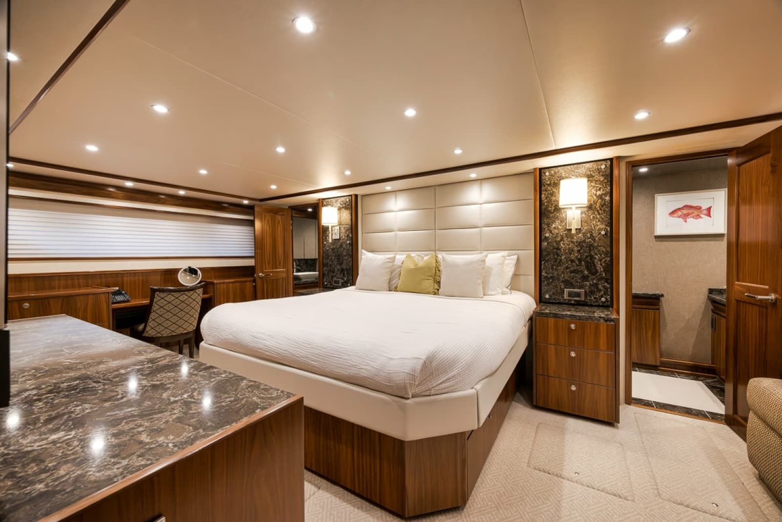 2016 Viking 92 Enclosed Bridge