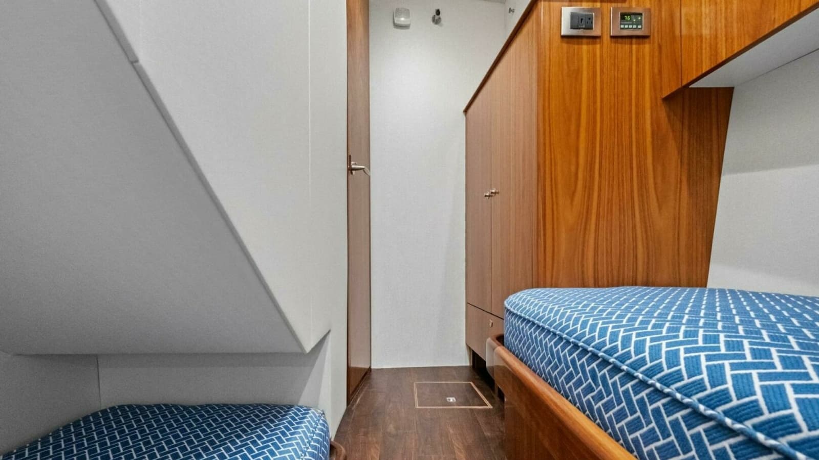 Guest Stateroom with Twin Berths