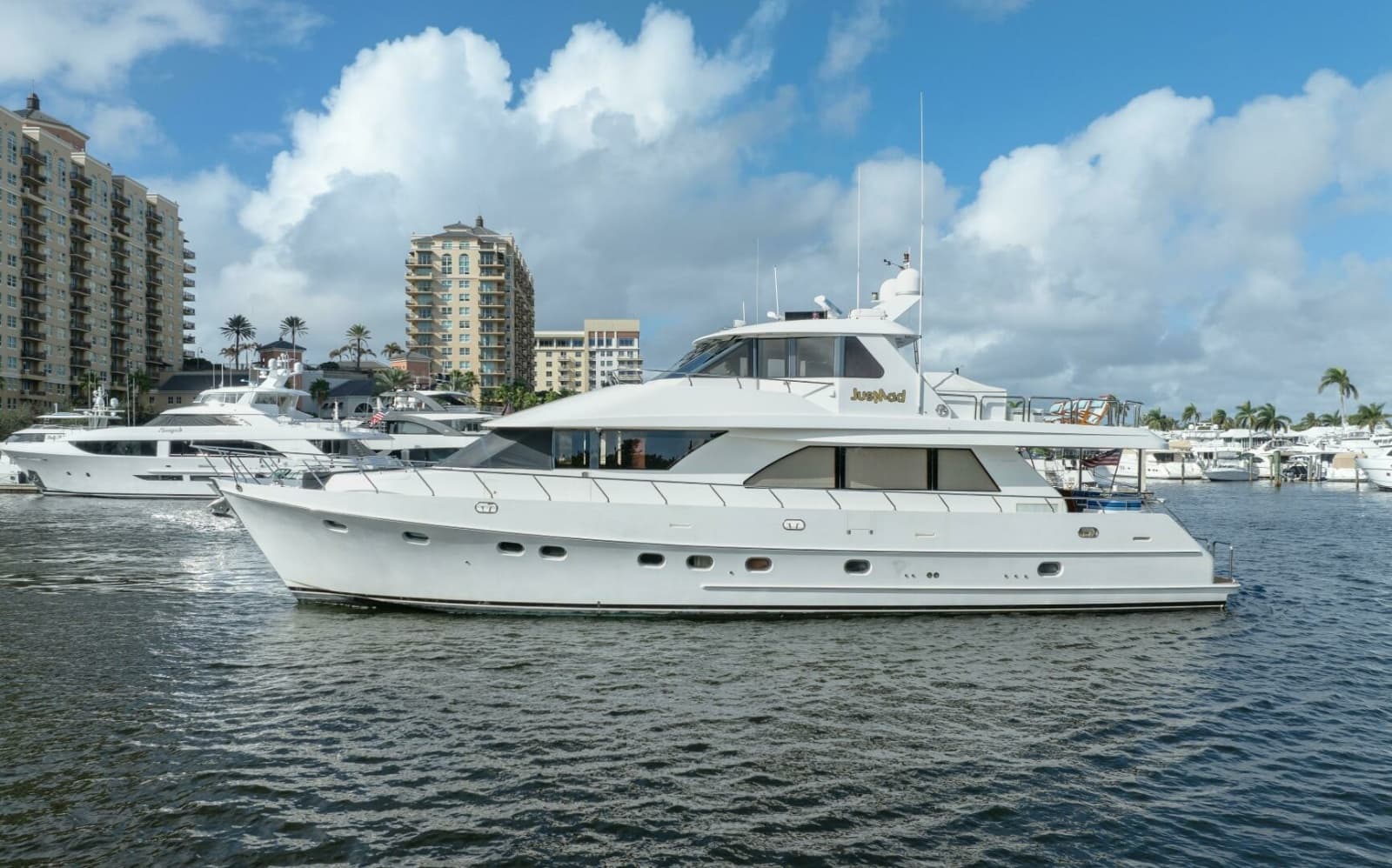 2005 Ocean Alexander 80 motoryacht