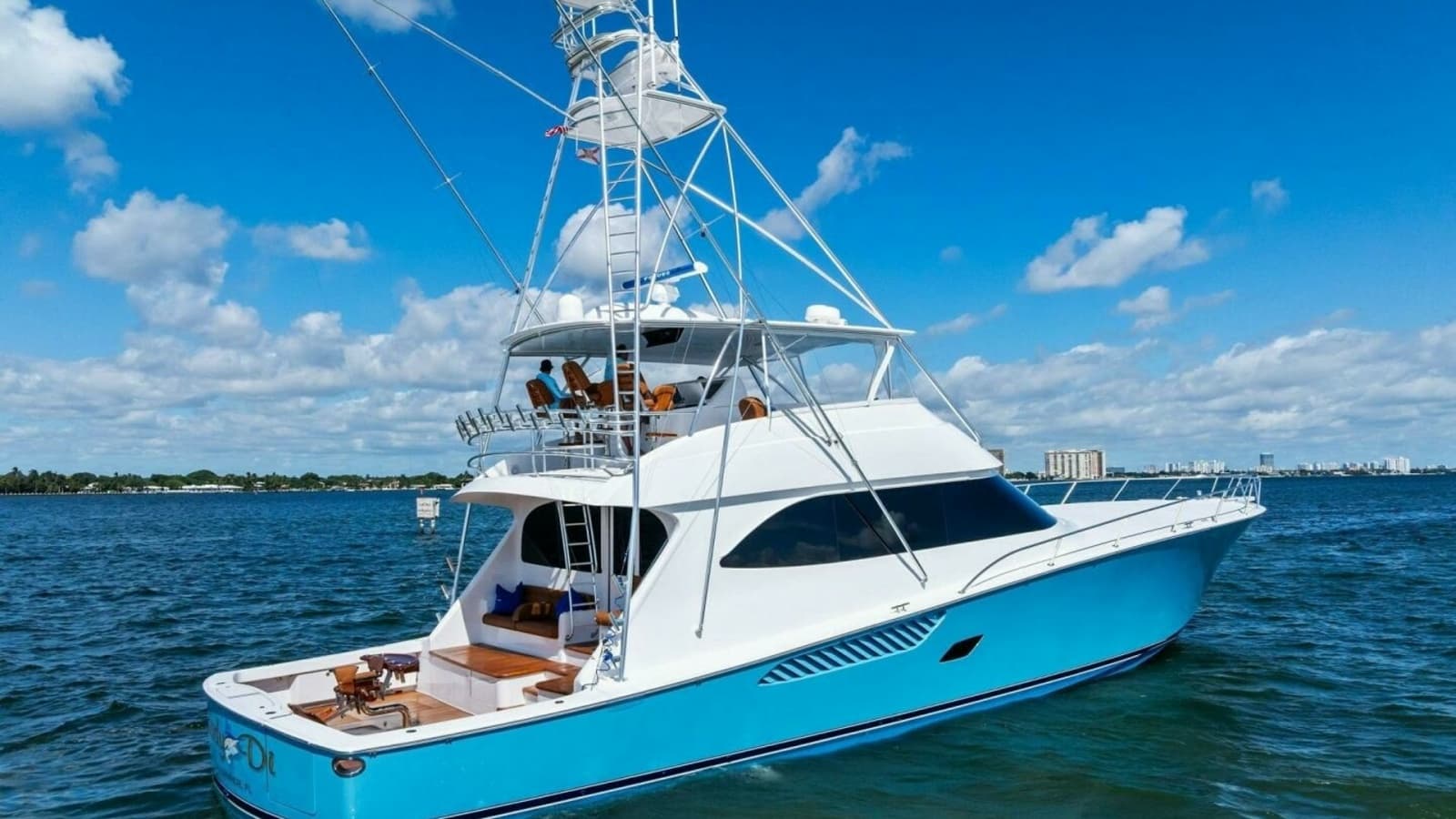 2012 82 Viking Convertible - Lady Di