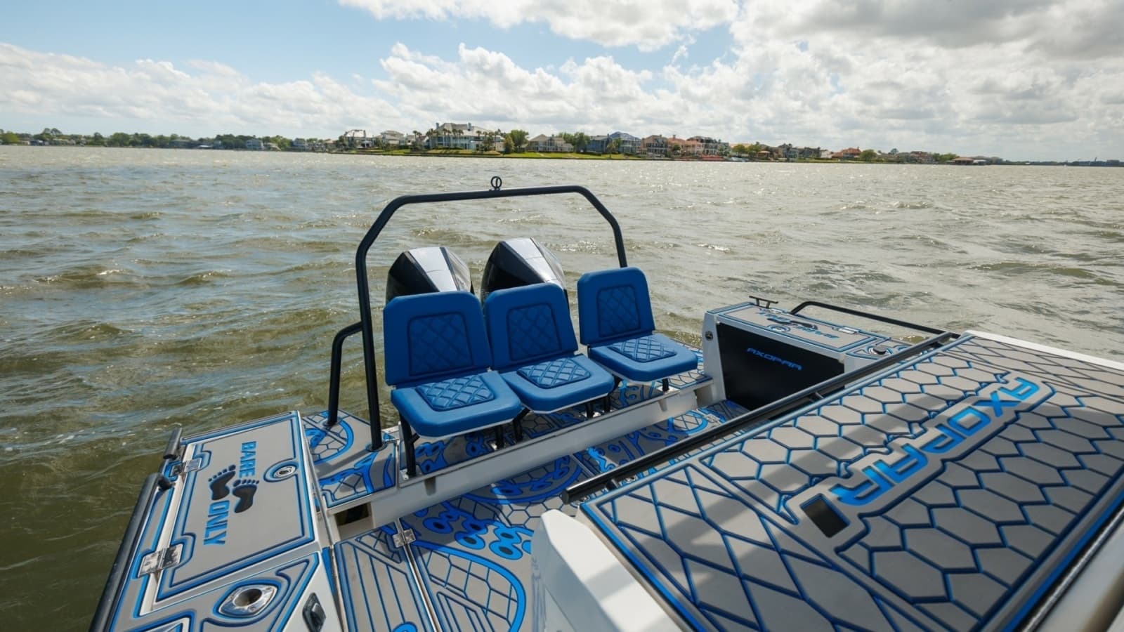 2019 Axopar 37 Sun Top