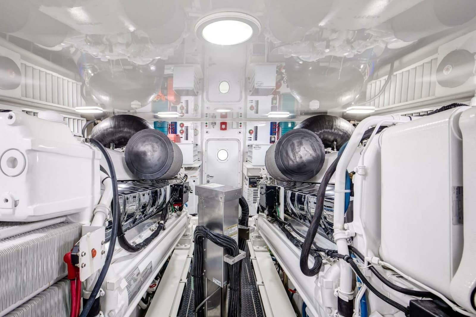 Viking 70 Convertible - Engine Room