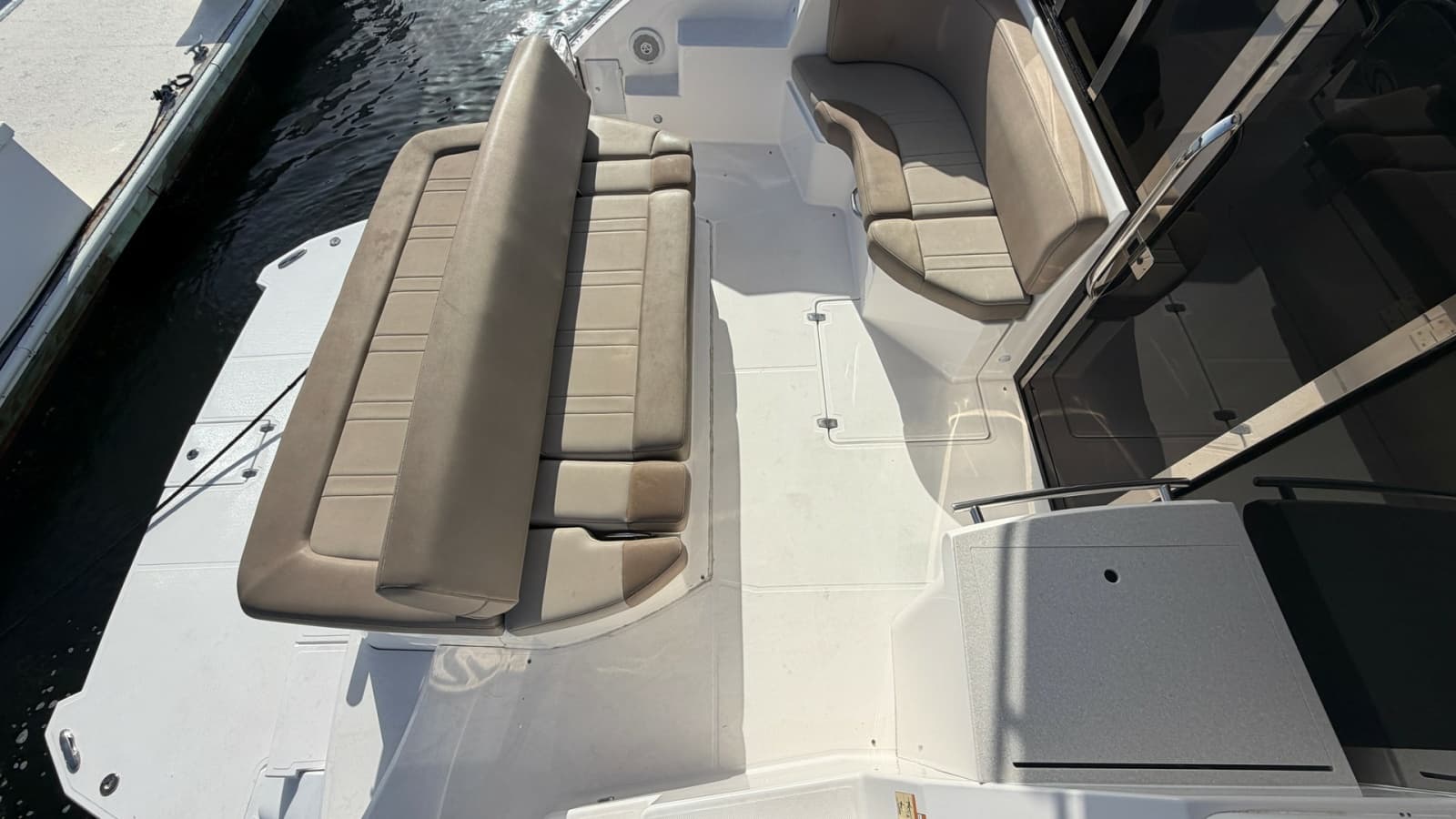 Spacious Cockpit Seating Area