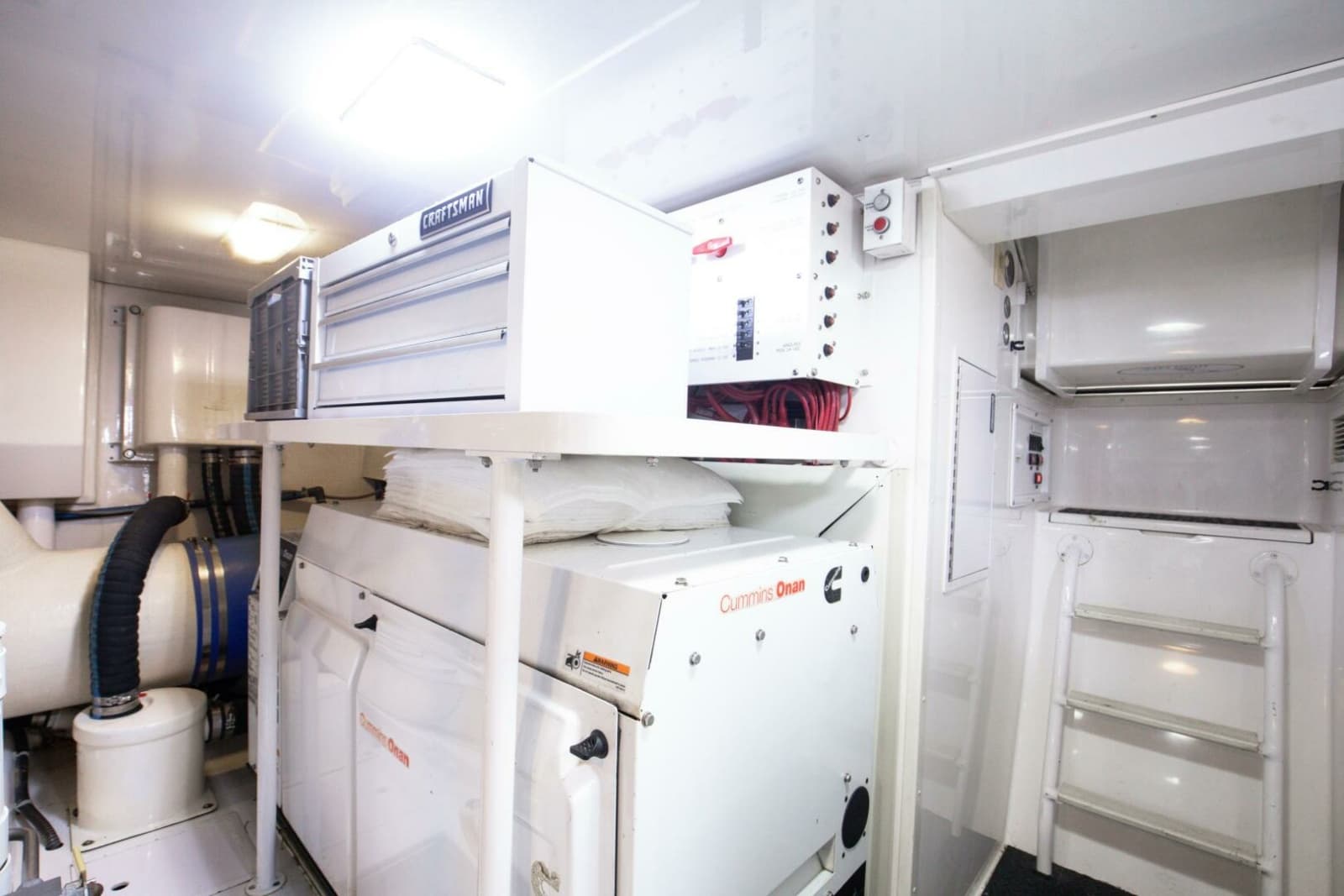 Viking 64 - High Life -